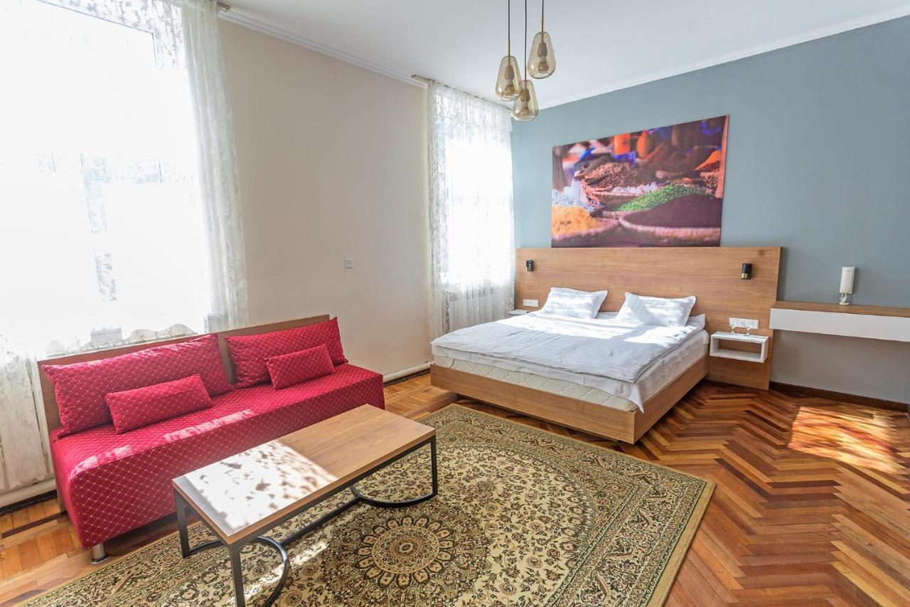 Koisha Hostel Бишкек Екстериор снимка