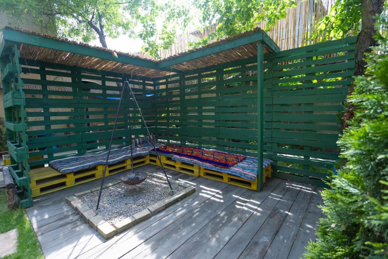 Koisha Hostel Бишкек Екстериор снимка