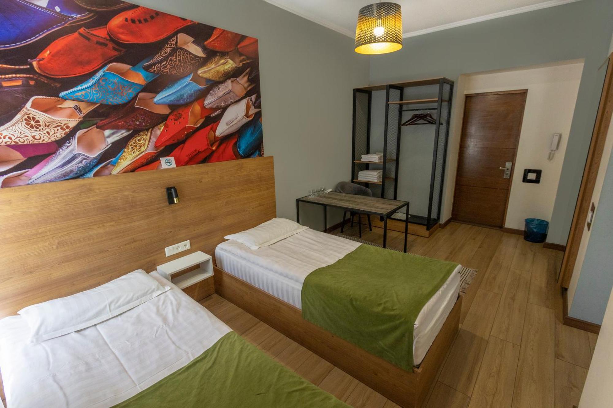 Koisha Hostel Бишкек Екстериор снимка
