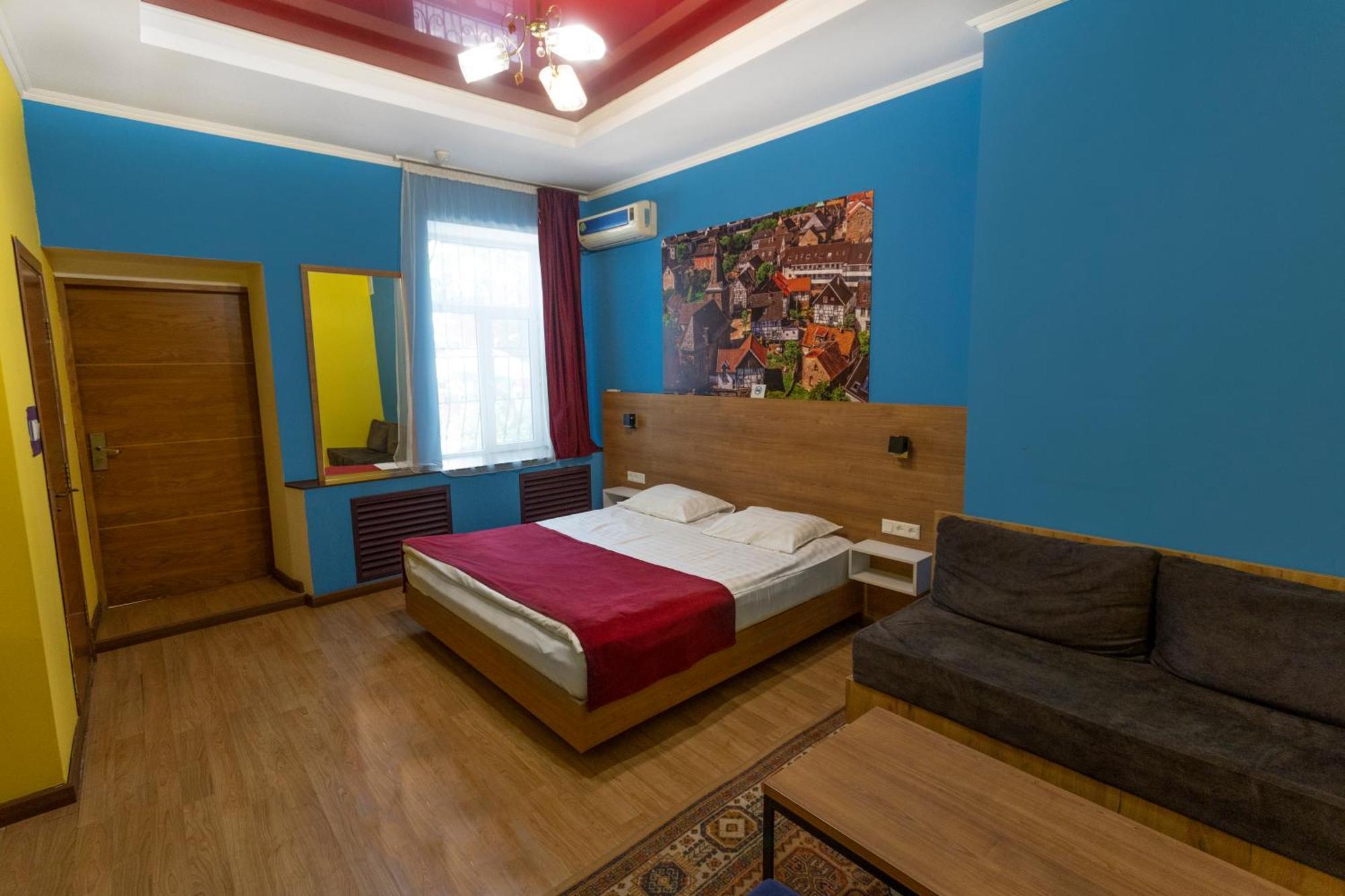 Koisha Hostel Бишкек Екстериор снимка